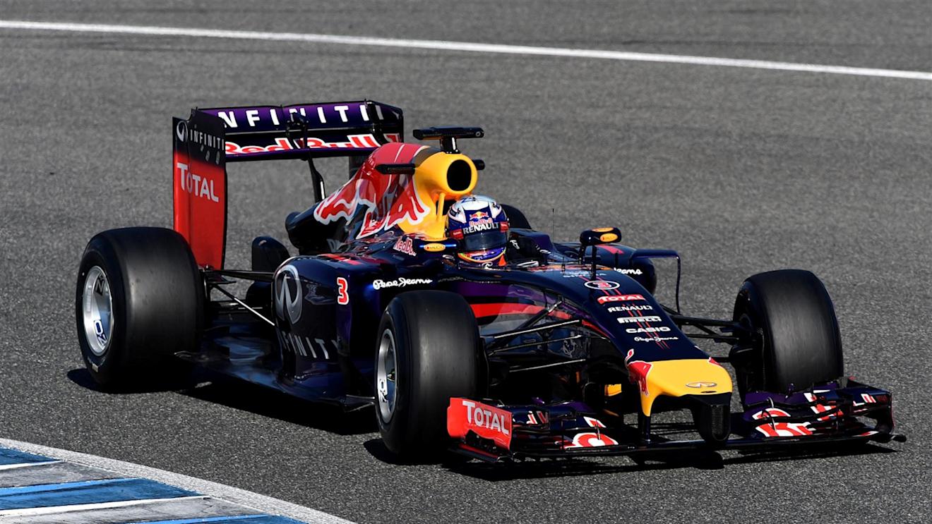 Daniel Ricciardo (AUS) Red Bull Racing RB10. Formula One Testing, Jerez, Spain, Day Three, Thursday, 30 January 2014 © Sutton Images. No reproduction without permission