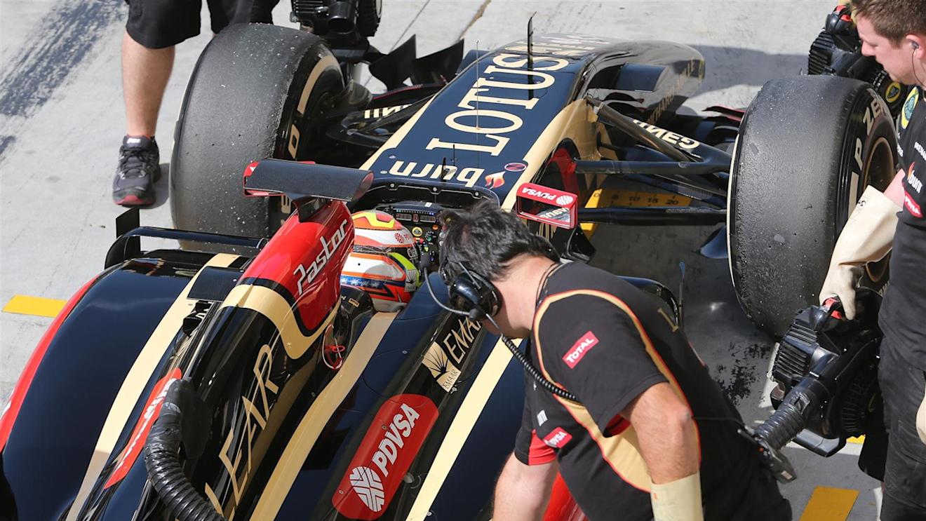 Pastor Maldonado (VEN) Lotus E22. Formula One Testing, Day Four, Bahrain International Circuit, Sakhir, Bahrain, Saturday, 22 February 2014 © Sutton Images. No reproduction without permission