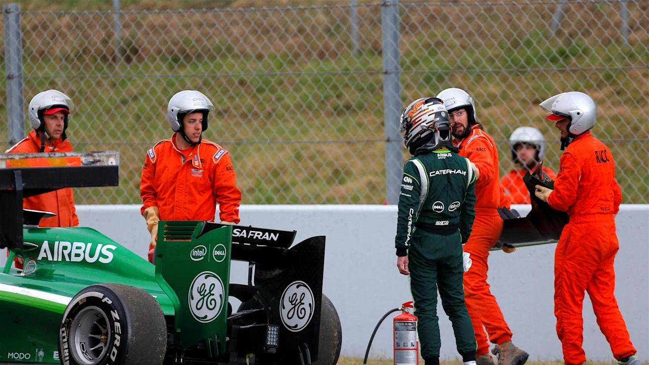 Kamui Kobayashi (JPN) Caterham CT05 crashed. Formula One Testing, Day One, Barcelona, Spain, Tuesday, 13 May 2014. © Sutton Images