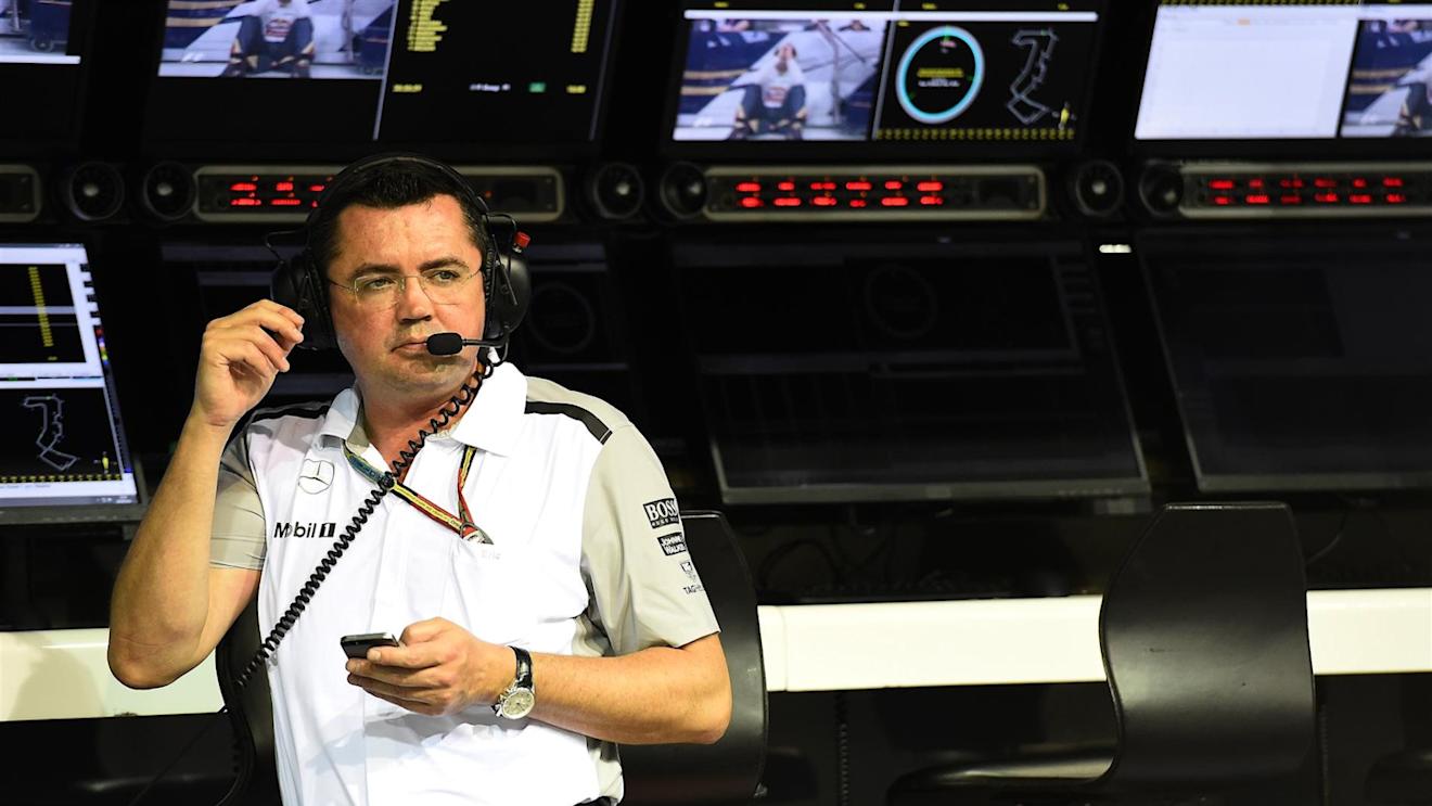 Eric Boullier (FRA) McLaren Racing Director. Formula One World Championship, Rd14, Singapore Grand Prix, Marina Bay Street Circuit, Singapore, Qualifying, Saturday, 20 September 2014