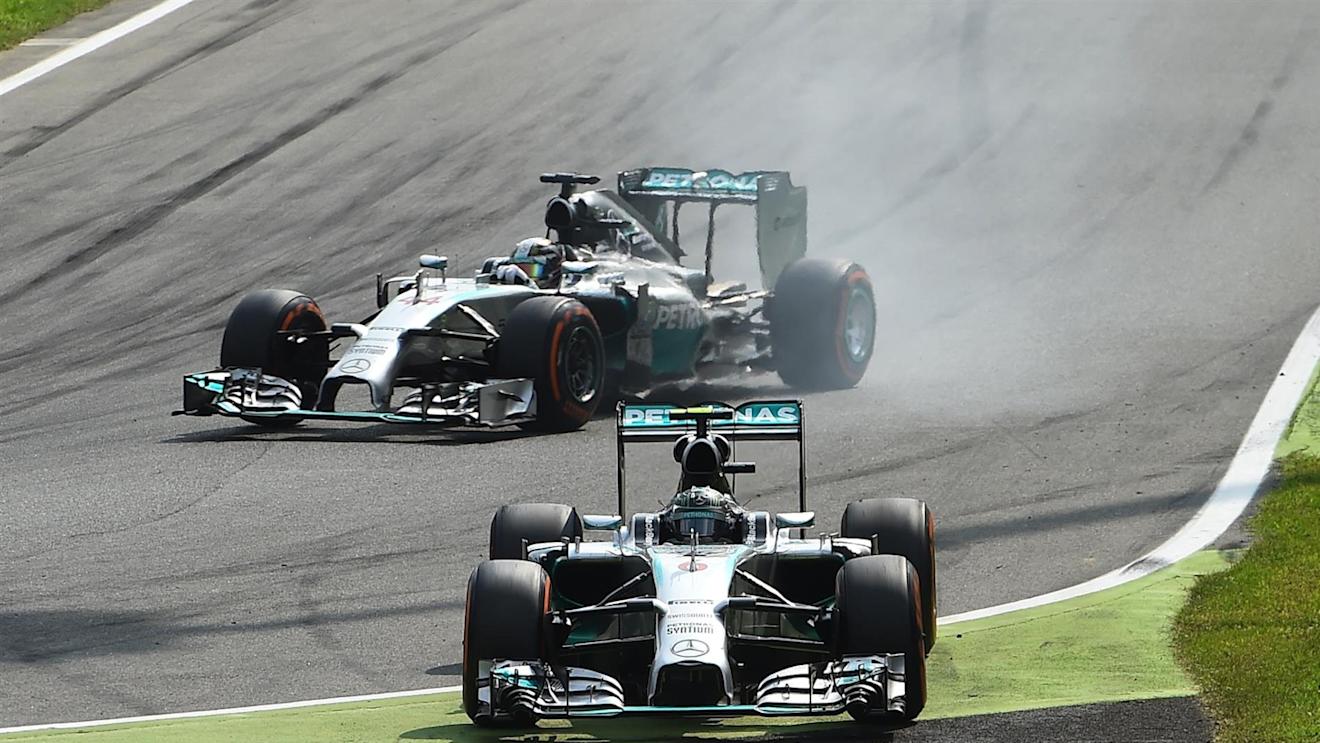 Nico Rosberg (GER) Mercedes AMG F1 W05 goes straight on at the first chicane and Lewis Hamilton (GBR) Mercedes AMG F1 W05 takes the lead. Formula One World Championship, Rd13, Italian Grand Prix, Monza, Italy, Race Day, Sunday, 7 September 2014