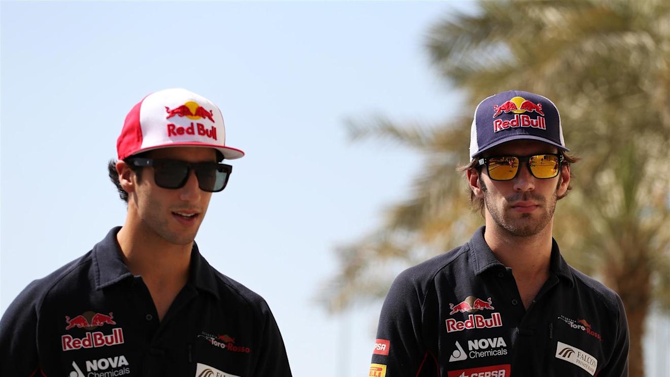 Daniel Ricciardo (AUS) Scuderia Toro Rosso and Jean-Eric Vergne (FRA) Scuderia Toro Rosso. Formula One World Championship, Rd17, Abu Dhabi Grand Prix, Qualifying, Yas Marina Circuit, Abu Dhabi, UAE, Saturday, 2 November 2013