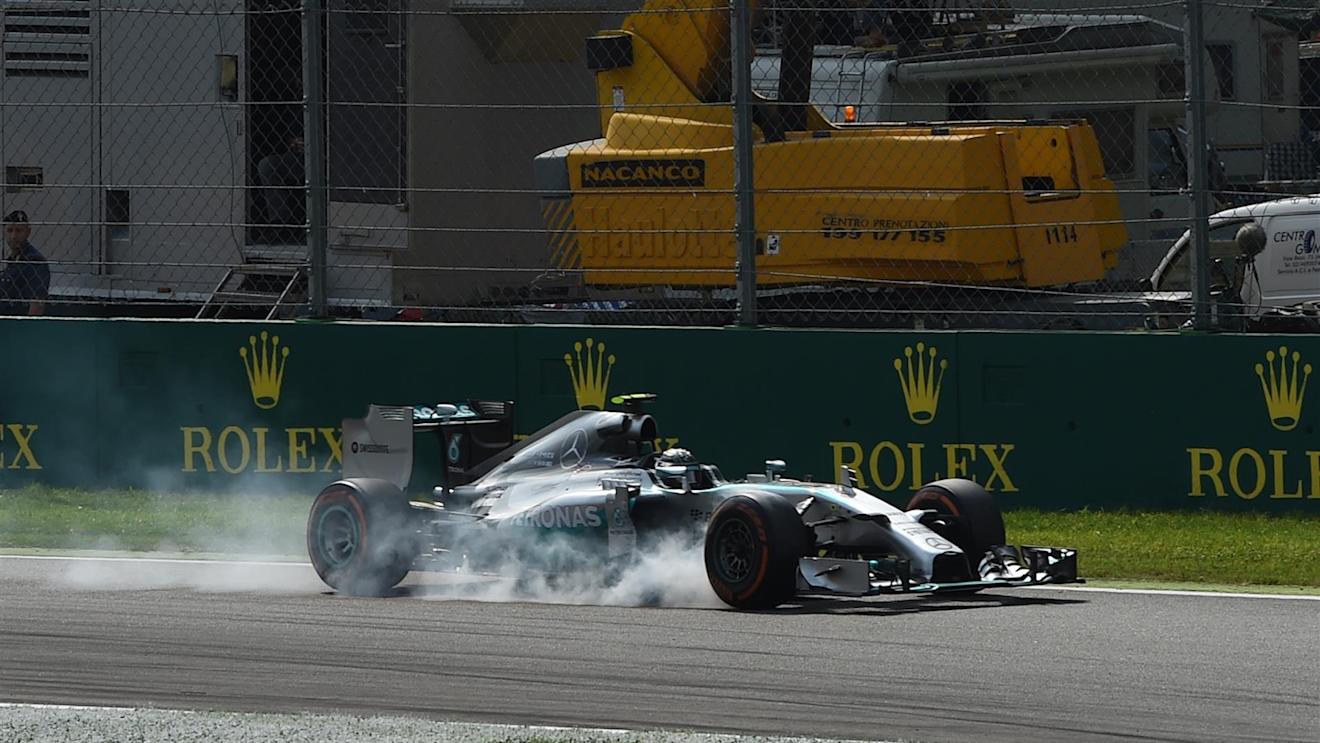 Nico Rosberg (GER) Mercedes AMG F1 W05 goes straight on at the first chicane and Lewis Hamilton (GBR) Mercedes AMG F1 W05 takes the lead. Formula One World Championship, Rd13, Italian Grand Prix, Monza, Italy, Race Day, Sunday, 7 September 2014