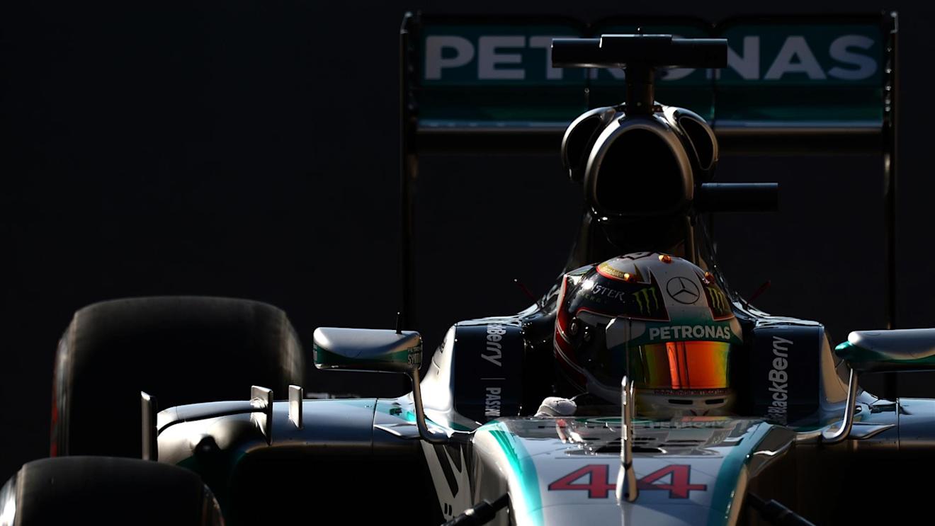 Lewis Hamilton (GBR) Mercedes AMG F1 W05. Formula One World Championship, Rd19, Abu Dhabi Grand Prix, Qualifying, Yas Marina Circuit, Abu Dhabi, UAE, Saturday, 22 November 2014