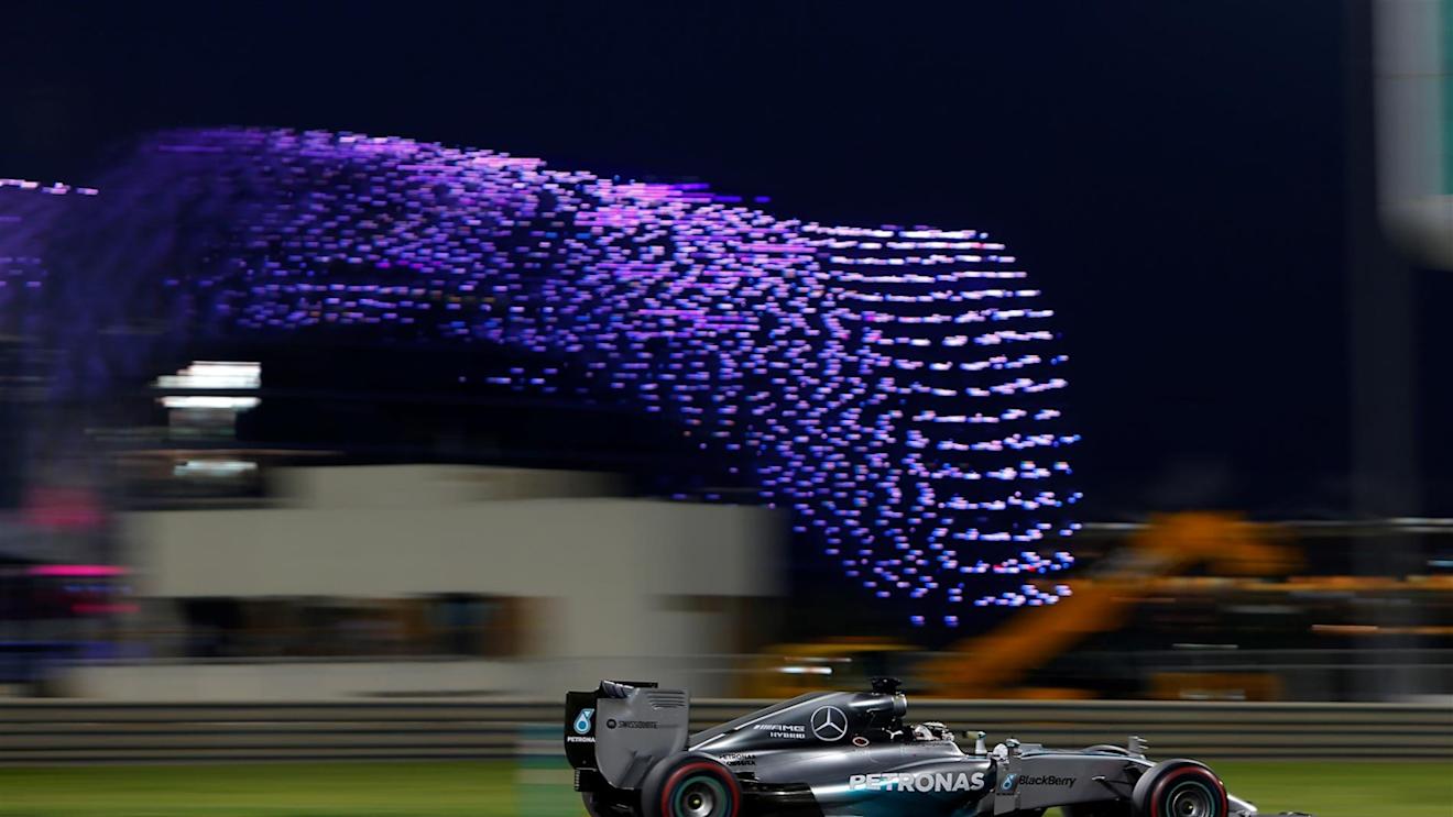 Lewis Hamilton (GBR) Mercedes AMG F1 W05. Formula One World Championship, Rd19, Abu Dhabi Grand Prix, Qualifying, Yas Marina Circuit, Abu Dhabi, UAE, Saturday, 22 November 2014