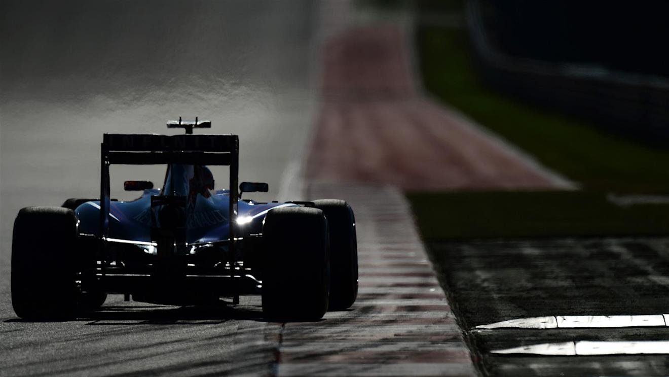 Daniel Ricciardo (AUS) Red Bull Racing RB10. Formula One World Championship, Rd17, United States Grand Prix, Qualifying, Austin, Texas, USA, Saturday, 1 November 2014