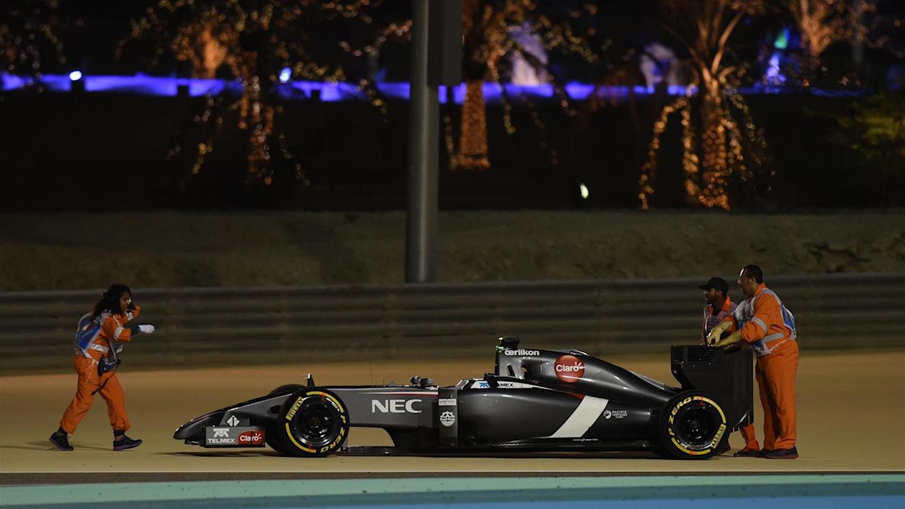 The car of Adrian Sutil (GER) Sauber C33 stopped on track. Formula One World Championship, Rd3, Bahrain Grand Prix, Practice, Bahrain International Circuit, Sakhir, Bahrain, Friday, 4 April 2014