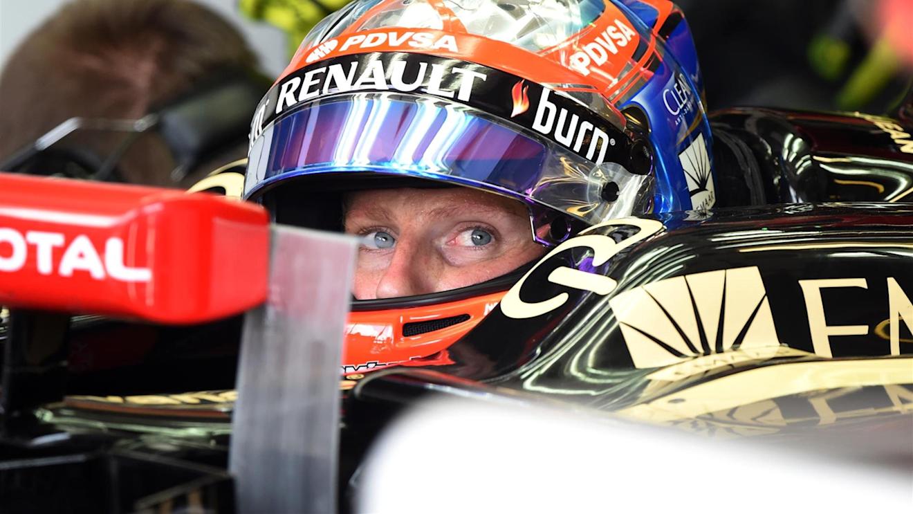 Romain Grosjean (FRA) Lotus E22. Formula One World Championship, Rd11, Hungarian Grand Prix, Qualifying, Hungaroring, Hungary. Saturday, 26 July 2014