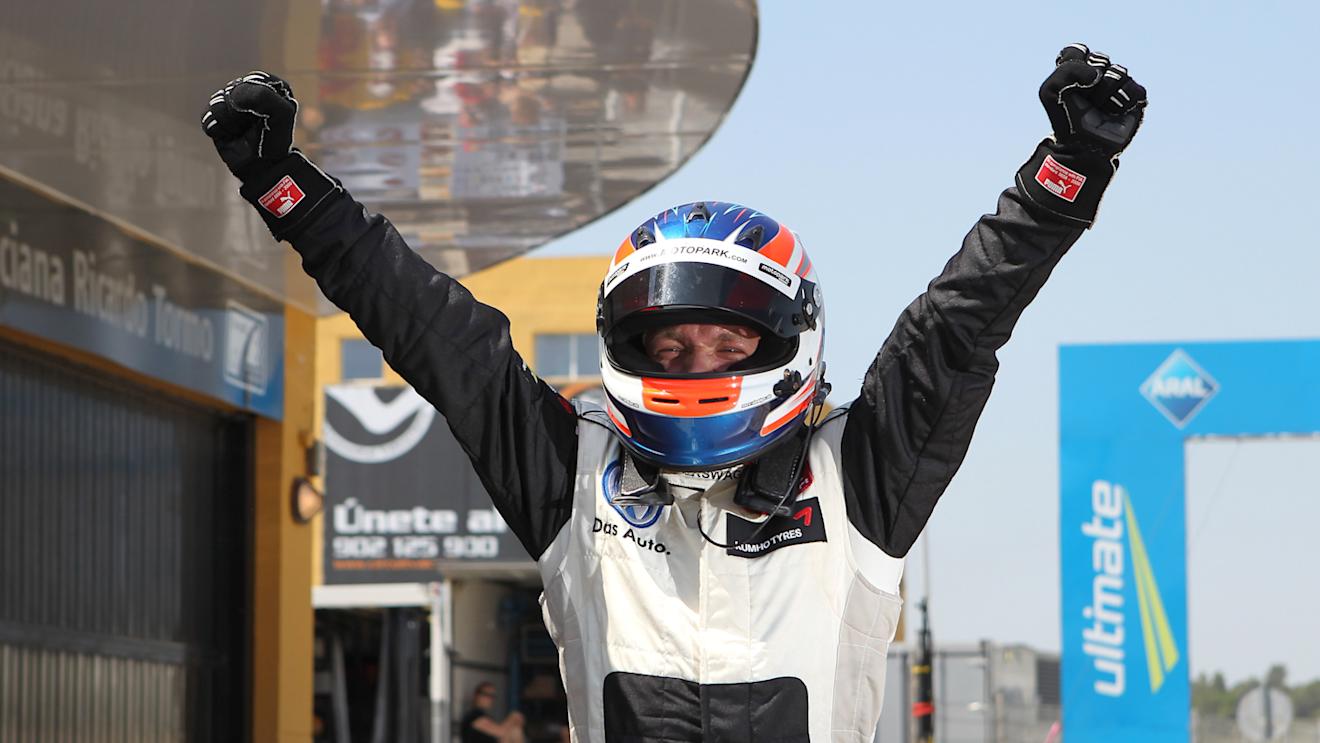 Kevin Magnussen (DEN).
Formula Three Euroseries, Rd3, Valencia, Spain, 21-23 May 2010.