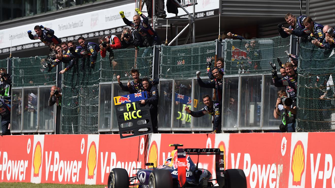 Race winner Daniel Ricciardo (AUS) Red Bull Racing RB10 crosses the line.
Formula One World Championship, Rd12, Belgian Grand Prix, Race Day, Spa-Francorchamps, Belgium, Sunday 24 August 2014.
