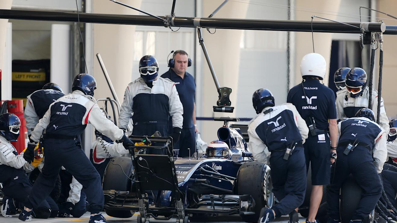 Valtteri Bottas (FIN) Williams FW36 makes a pit stop. Formula One Testing, Day Three, Bahrain International Circuit, Sakhir, Bahrain, Friday, 21 February 2014 © Sutton Images. No reproduction without permission