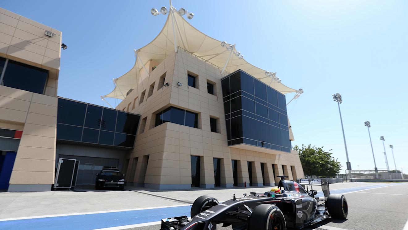 Esteban Gutierrez (MEX) Sauber C33. Formula One Testing, Day Three, Bahrain International Circuit, Sakhir, Bahrain, Friday, 21 February 2014 © Sutton Images. No reproduction without permission