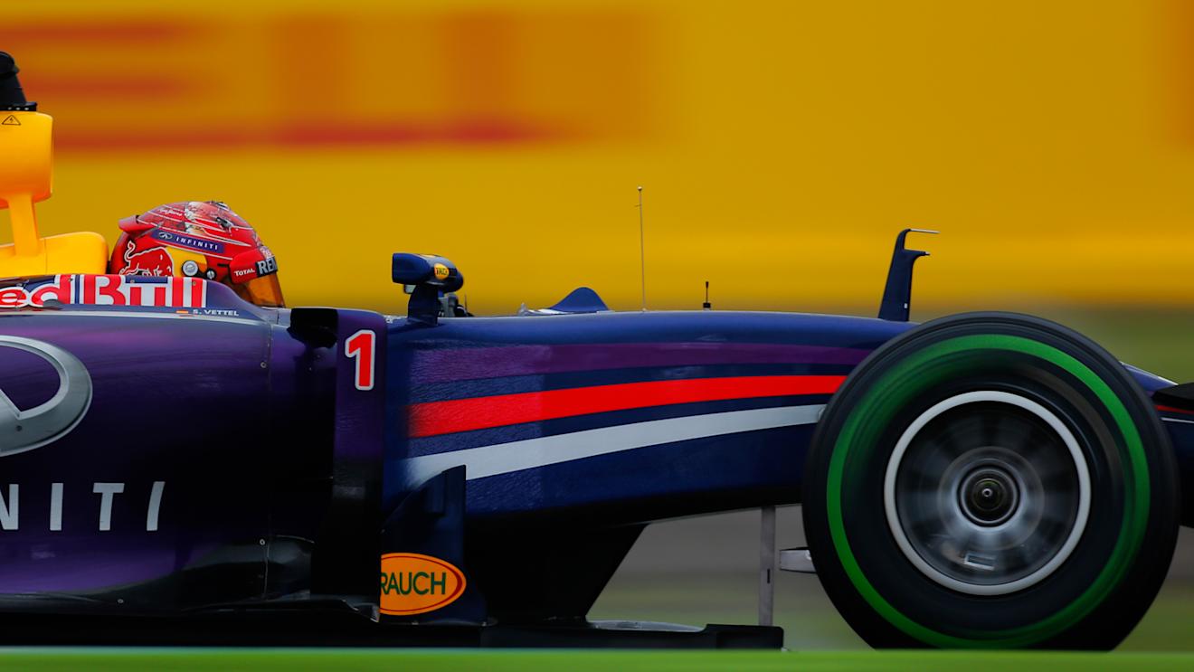Sebastian Vettel (GER) Red Bull Racing RB10. Formula One World Championship, Rd15, Japanese Grand Prix, Race, Suzuka, Japan, Sunday, 5 October 2014 © Sutton Images. No reproduction without permission