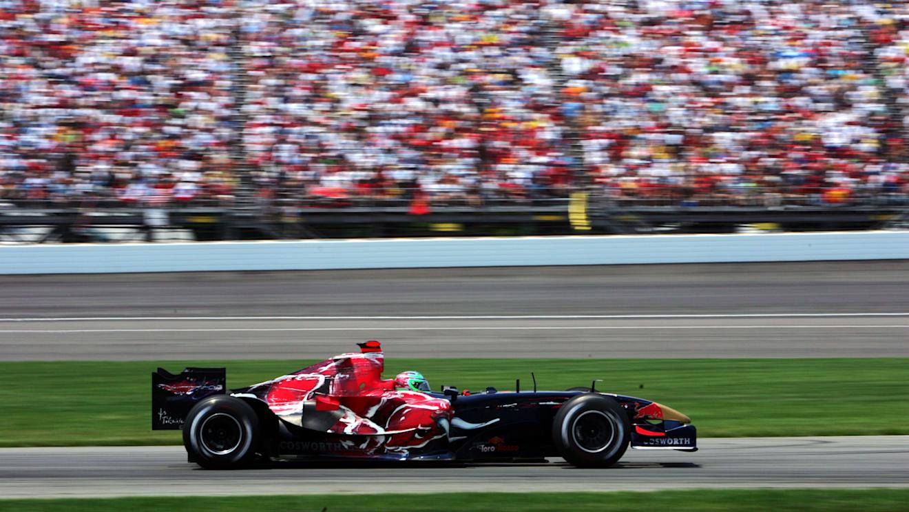 Vitantonio Liuzzi (ITA) Scuderia Toro Rosso STR01.
Formula One World Championship, Rd 10, United States Grand Prix, Race, Indianapolis, USA, 2 July 2006.
DIGITAL IMAGE
 © © Sutton Motorsport Images