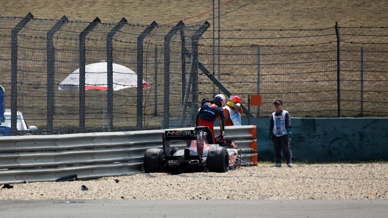 Sebastien Buemi (SUI) Scuderia Toro Rosso STR5 crashed in the first practice session.
Formula One World Championship, Rd 4, Chinese Grand Prix, Practice Day, Shanghai, China, Friday 16 April 2010.
 BEST IMAGE © © Sutton Motorsport Images