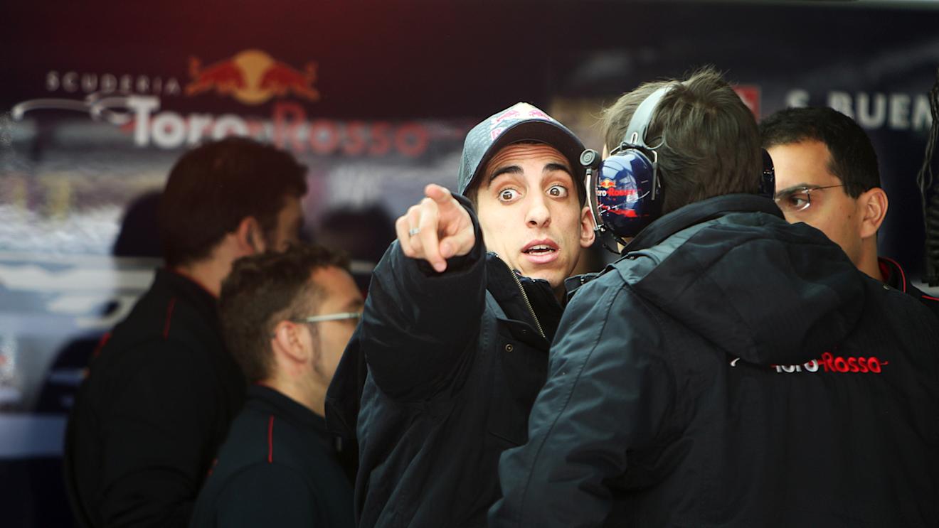 Sebastien Buemi (SUI) Scuderia Toro Rosso.
Formula One World Championship, Rd 4, Chinese Grand Prix, Practice Day, Shanghai, China, Friday 16 April 2010.
 BEST IMAGE © © Sutton Motorsport Images