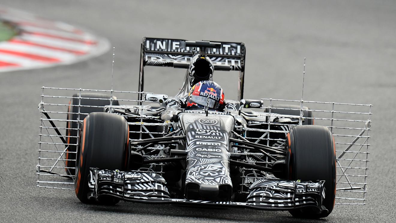 Daniil Kvyat (RUS) Red Bull Racing RB11 at Formula One Testing, Day Two, Barcelona, Spain, 27 February 2015.