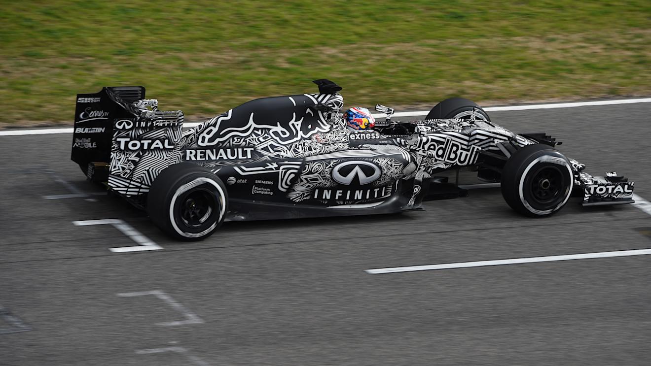 Daniil Kvyat (RUS) Red Bull Racing RB11 at Formula One Testing, Day One, Barcelona, Spain, 26 February 2015.
