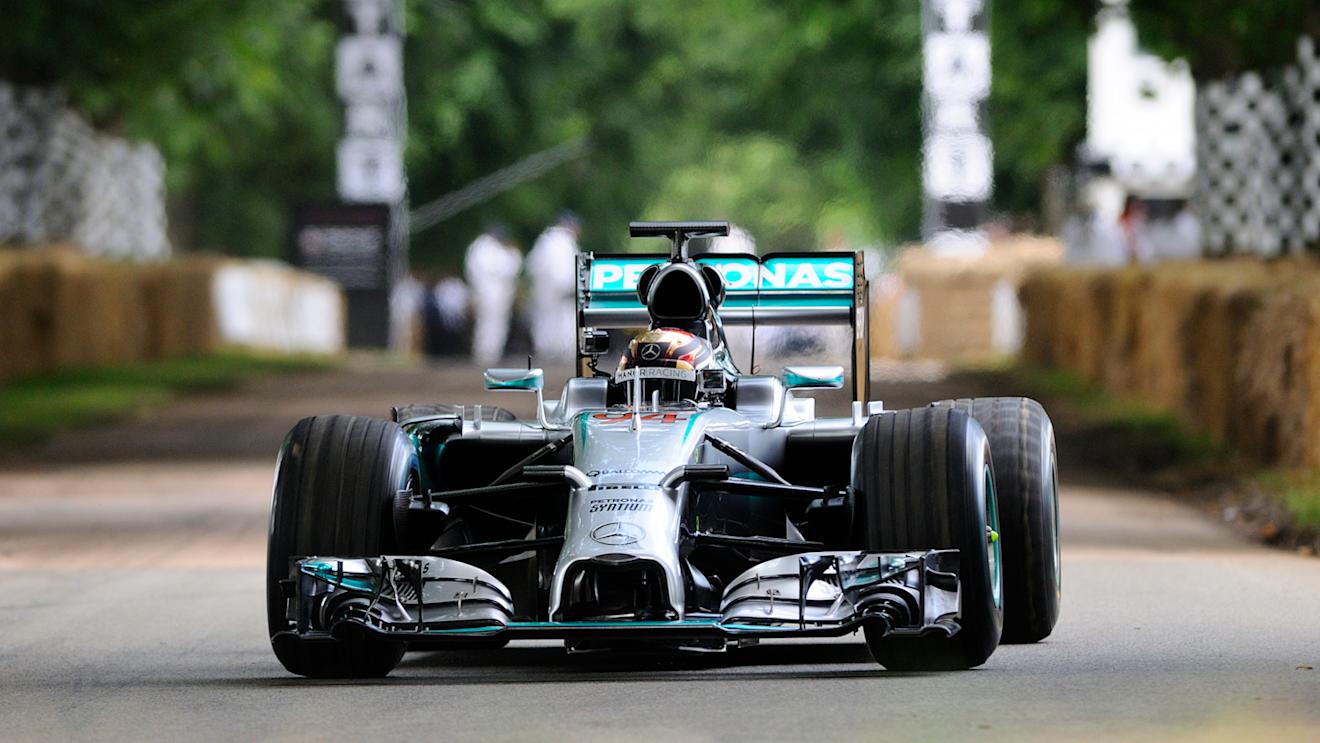 Pascal Wehrlein (GER) Mercedes-Benz F1 W06 Hybrid at Goodwood Festival of Speed, Goodwood, England, 24-26 June 2016. © Sutton Images