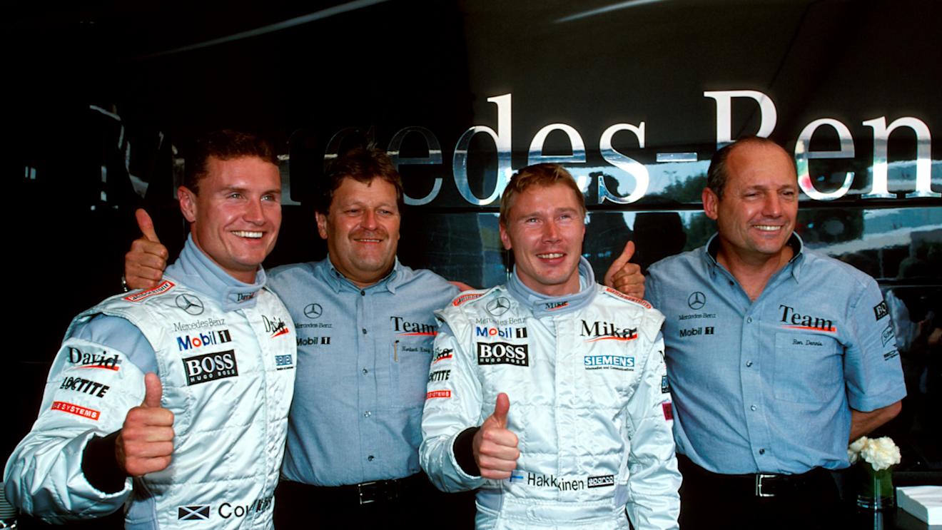 L to R: Winner David Coulthard, Norbert Haug (GER) Mercedes Motorsport boss, Mika Hakkinen and Ron Dennis (GBR) Mclaren boss celebrate their 1-2 victory
French GP, Magny Cours, 2 July 2000 © Sutton Motorsport Images