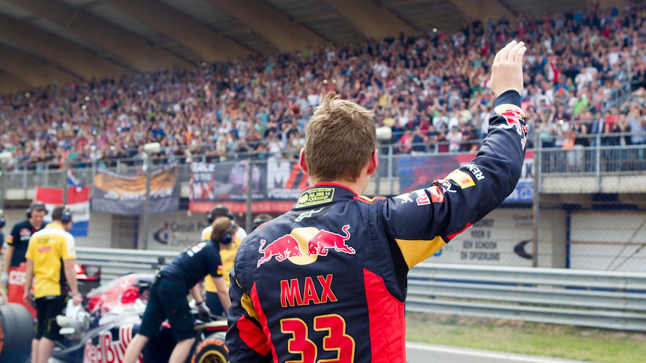 Max Verstappen waves to the crowds at the 'Italia a Zandvoort' © Chris Schotanus
