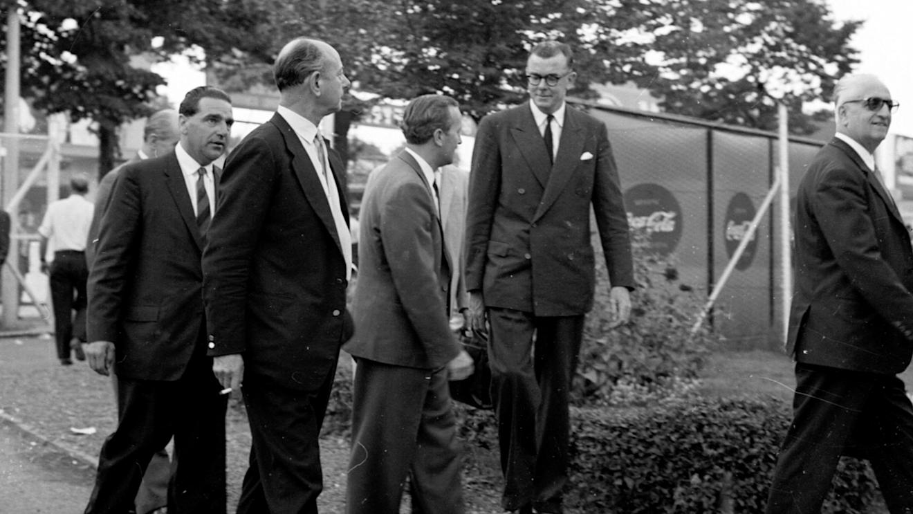 At the 1960 Italian Grand Prix team bosses John Cooper (Cooper Car Co.), Raymond Mays (BRM), Colin Chapman (Team Lotus) and Lofty England (Aston Martin) argued that the banking was too dangerous. They ended up boycotting the race as Enzo Ferrari (far right) saw his team take a clean sweep of the podium places. World Copyright - LAT Photographic