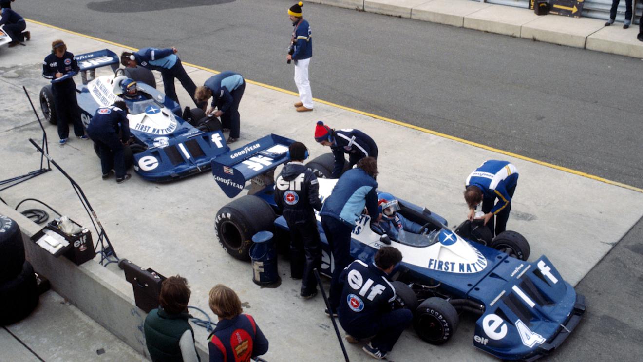 Patrick Depailler, who finished fourteenth, sits in the pits with team mate Ronnie Peterson, who finished the race in sixteenth position. United States Grand Prix, Watkins Glen, 2 October 1977.  © Sutton Motorsport Images