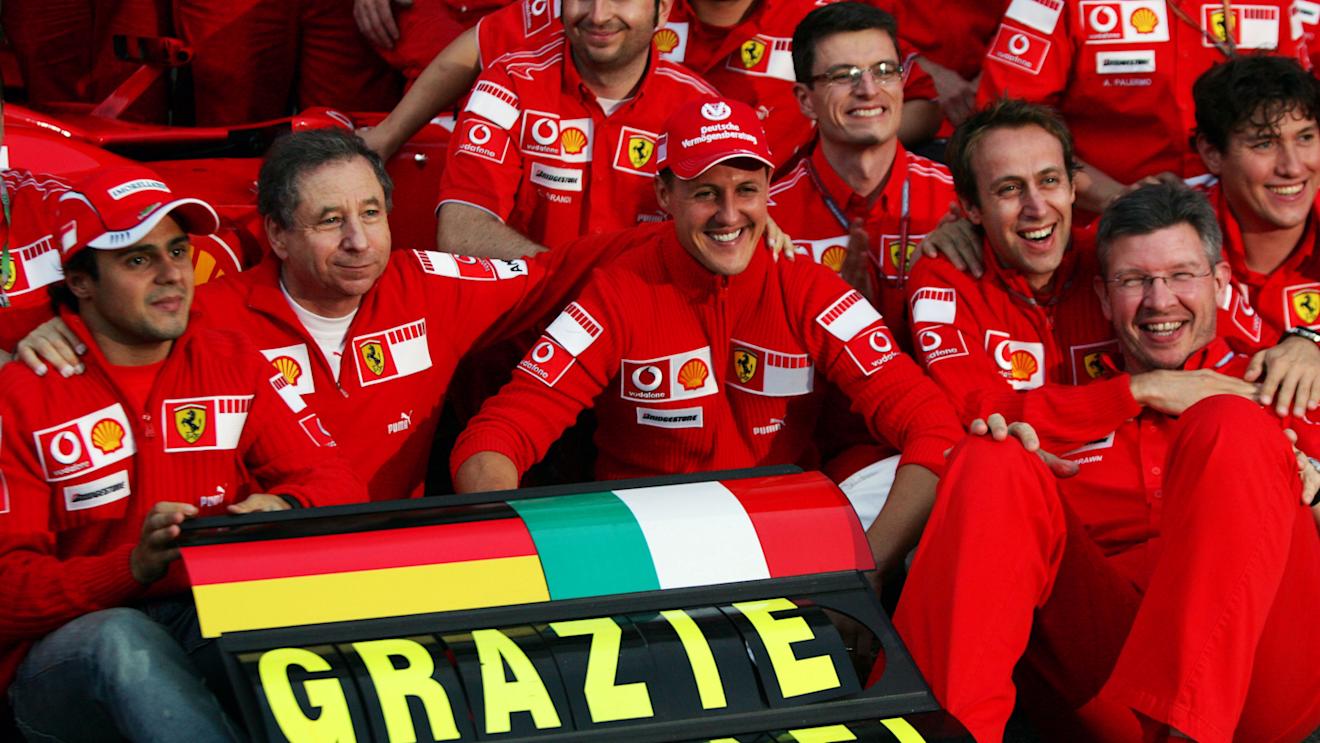 Ferrari celebrate the final race for Michael Schumacher (GER) Ferrari.
Formula One World Championship, Rd 18, Brazilian Grand Prix, Race, Interlagos, Brazil, 22 October 2006.
DIGITAL IMAGE
 © © Sutton Motorsport Images