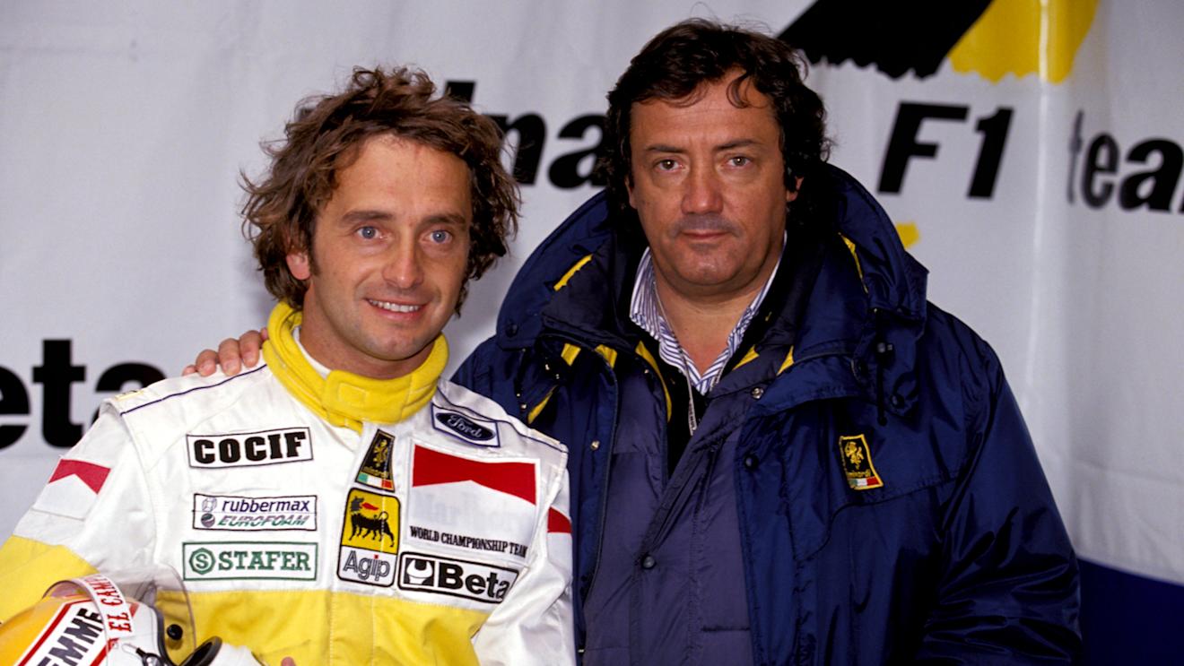 Pierluigi Martini (ITA), left, with Minardi Ford team owner Gian Carlo Minardi (ITA), right.
Australian Grand Prix, Rd16, Adelaide, Australia. 7 November 1993. © © Sutton Motorsport Images