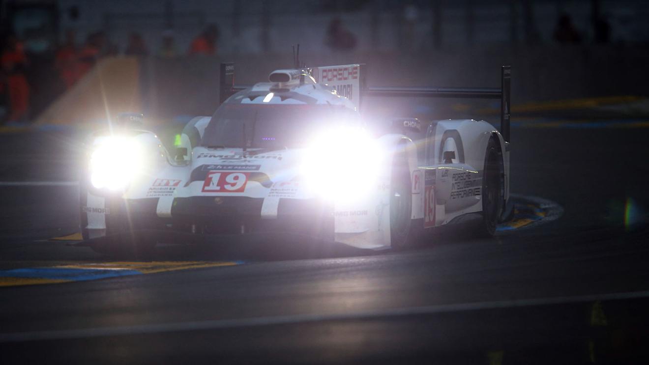 Nico Hulkenberg (GER) / Earl Bamber (NZL) / Nick Tandy (GBR), Porsche Team Porsche 919 Hybrid at Le Mans 24 Hours, Practice and Qualifying, Le Mans, France, 10-11 June 2015. © Sutton Motorsport Images