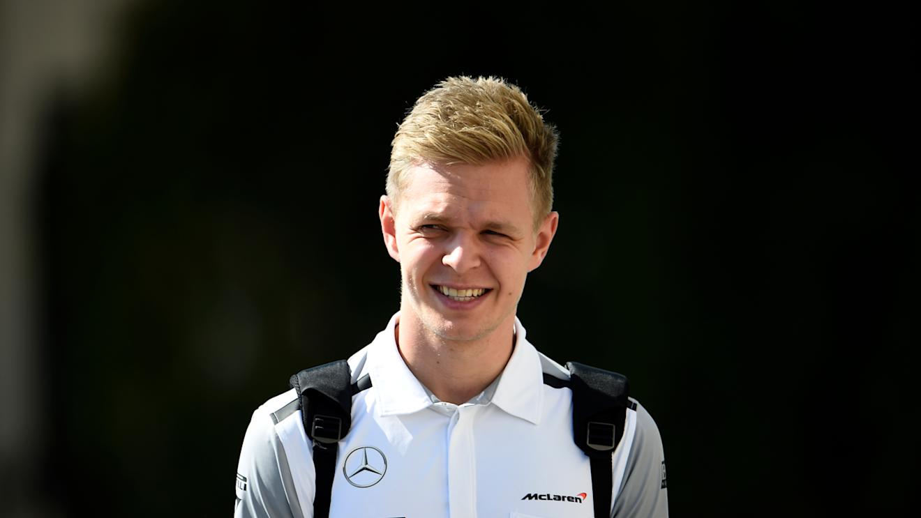 Kevin Magnussen (DEN) McLaren.
Formula One World Championship, Rd19, Abu Dhabi Grand Prix, Race, Yas Marina Circuit, Abu Dhabi, UAE, Sunday 23 November 2014.
