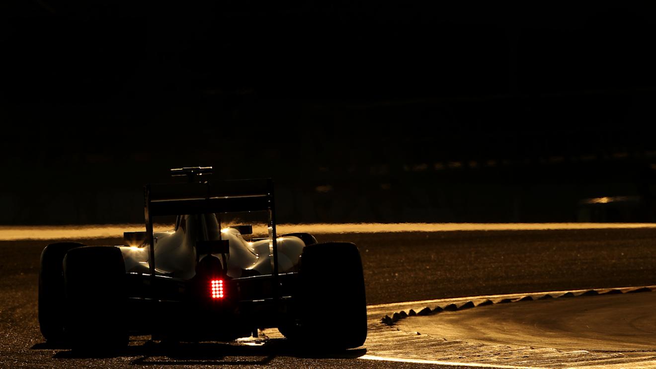Action at sunset, Formula One Testing, Day One, Bahrain International Circuit, Sakhir, Bahrain, Wednesday, 19 February 2014 © Sutton Images. No reproduction without permission