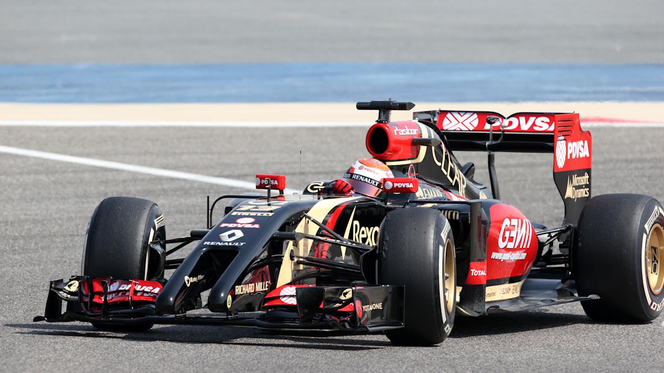  Pastor Maldonado (VEN) Lotus E22. Formula One Testing, Day One, Bahrain International Circuit, Sakhir, Bahrain, Thursday, 27 February 2014 © Sutton Images. No reproduction without permission