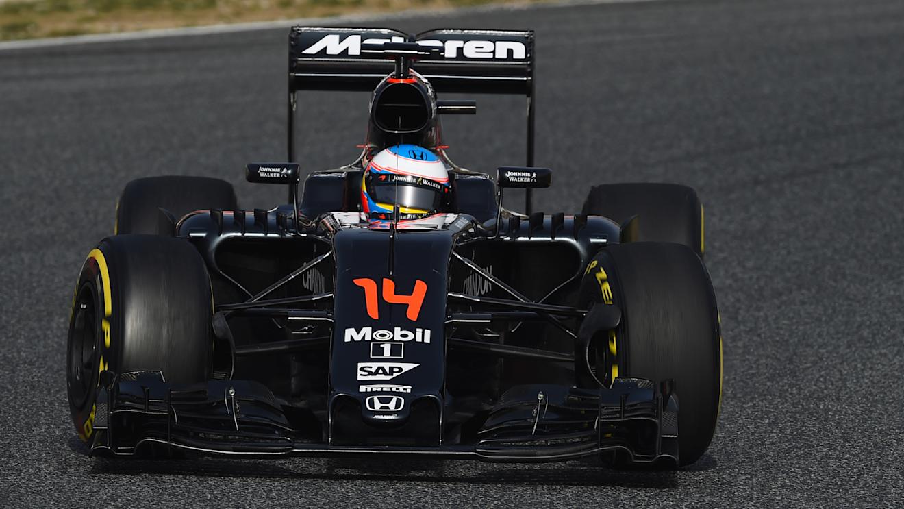 Fernando Alonso (ESP) McLaren MP4-31 at Formula One Testing, Day Two, Barcelona, Spain, Tuesday 23 February 2016. © Sutton Motorsport Images