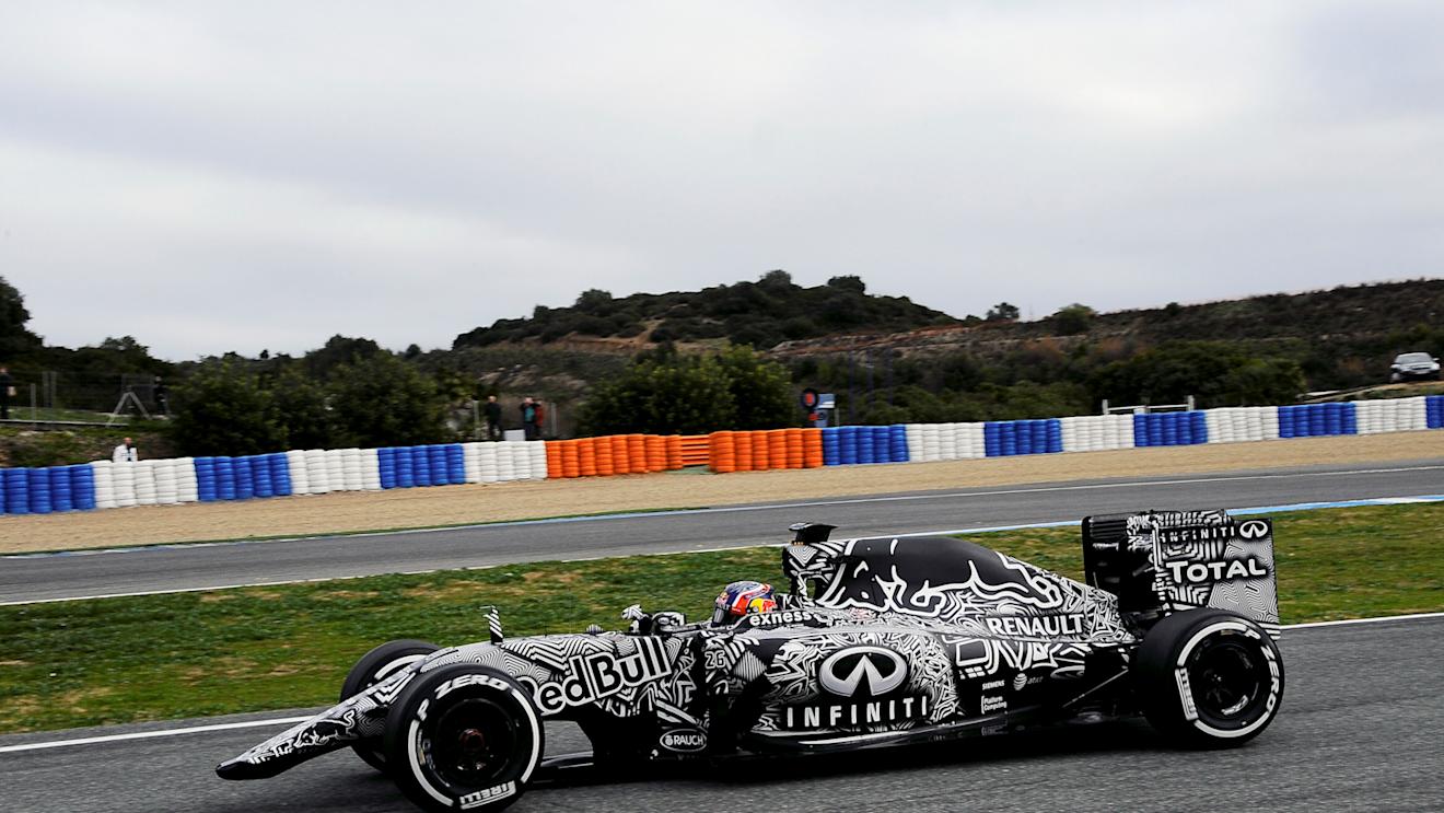 Daniil Kvyat (RUS) Red Bull Racing RB11 at Formula One Testing, Day Two, Jerez, Spain, 2 February 2015.