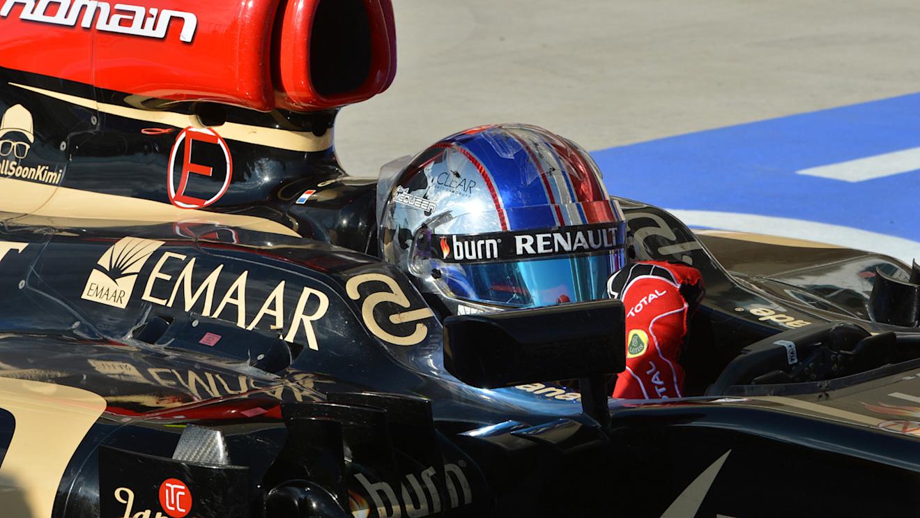 Second placed Romain Grosjean (FRA) Lotus E21 celebrates in parc ferme.
Formula One World Championship, Rd18, United States Grand Prix, Race, Austin, Texas, USA, Sunday 17 November 2013.
BEST IMAGE © Sutton Motorsport Images