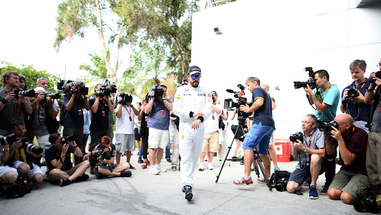 Fernando Alonso (ESP) McLaren at Formula One World Championship, Rd2, Malaysian Grand Prix, Preparations, Sepang, Malaysia, Thursday 26 March 2015. © Sutton Motorsport Images