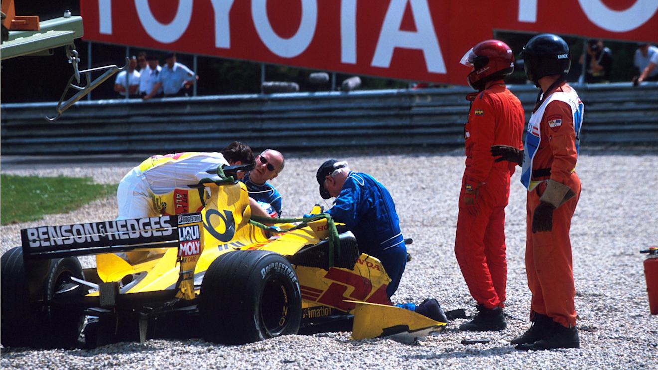 Professor Sid Watkins (GBR), right of cockpit tends to Takuma Sato (JPN) who has just made high-speed contact with the Sauber of Heidfeld.
Austrian Grand Prix, A1-Ring, Austria, 12 May 2002
© Sutton Motorsport Images