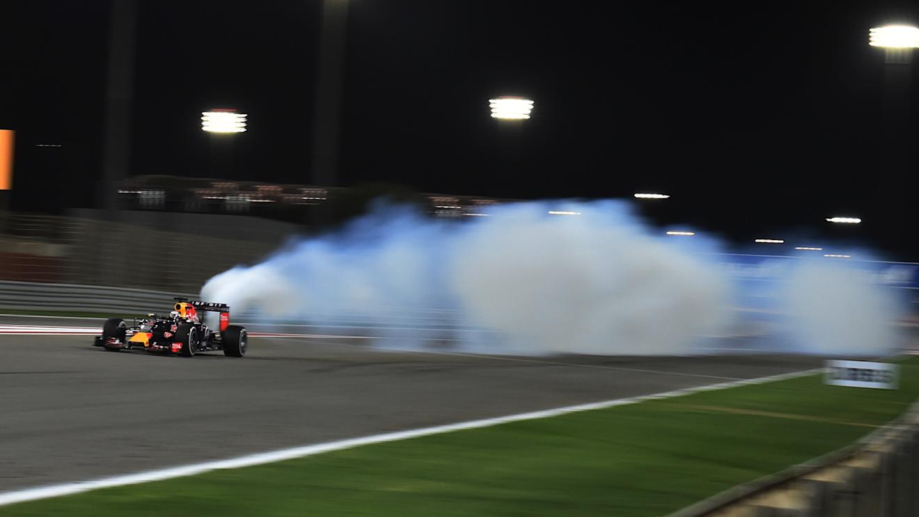 Daniel Ricciardo (AUS) Red Bull Racing RB11 at Formula One World Championship, Rd4, Bahrain Grand Prix Race, Bahrain International Circuit, Sakhir, Bahrain, Sunday 19  April 2015. © Sutton Motorsport Images