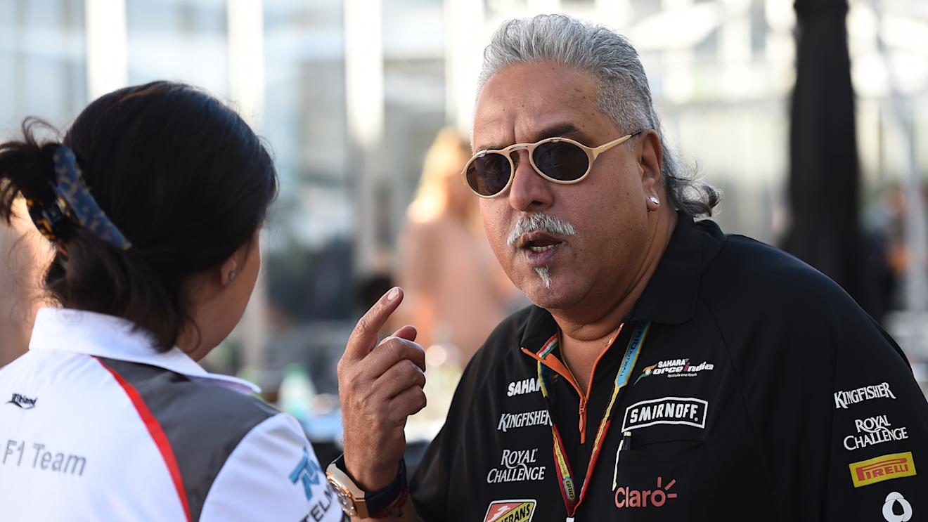 Monisha Kaltenborn (AUT) Sauber Team Prinicpal and Dr. Vijay Mallya (IND) Force India Formula One Team Owner.
Formula One World Championship, Rd17, United States Grand Prix, Practice, Austin, Texas, USA, Friday 31 October 2014. © Sutton Motorsport Images