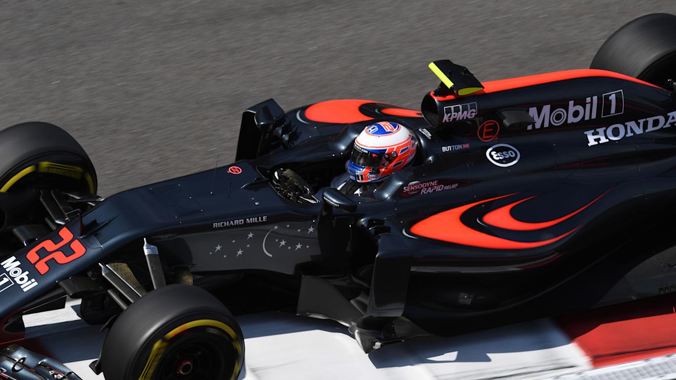 www.sutton-images.com

Jenson Button (GBR) McLaren MP4-31 at Formula One World Championship, Rd4, Russian Grand Prix, Practice, Sochi Autodrom, Sochi, Krasnodar Krai, Russia, Friday 29 April 2016. © Sutton Images + 44 1327 352188,Sutton Images + 44 1327 352188