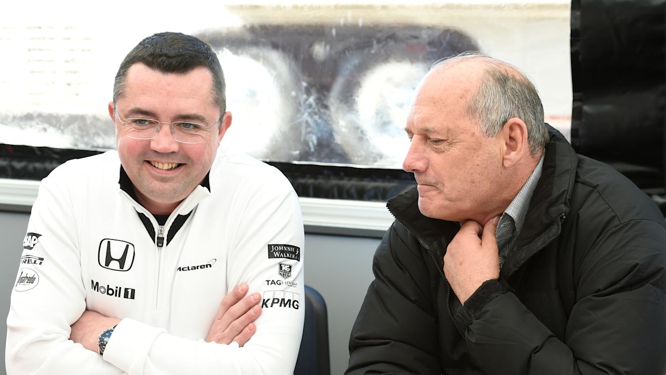 Ron Dennis (GBR) McLaren Executive Chairman and Eric Boullier (FRA) McLaren F1 Team Principal at Formula One Testing, Day One, Jerez, Spain, 1 February 2015. © Sutton Motorsport Images