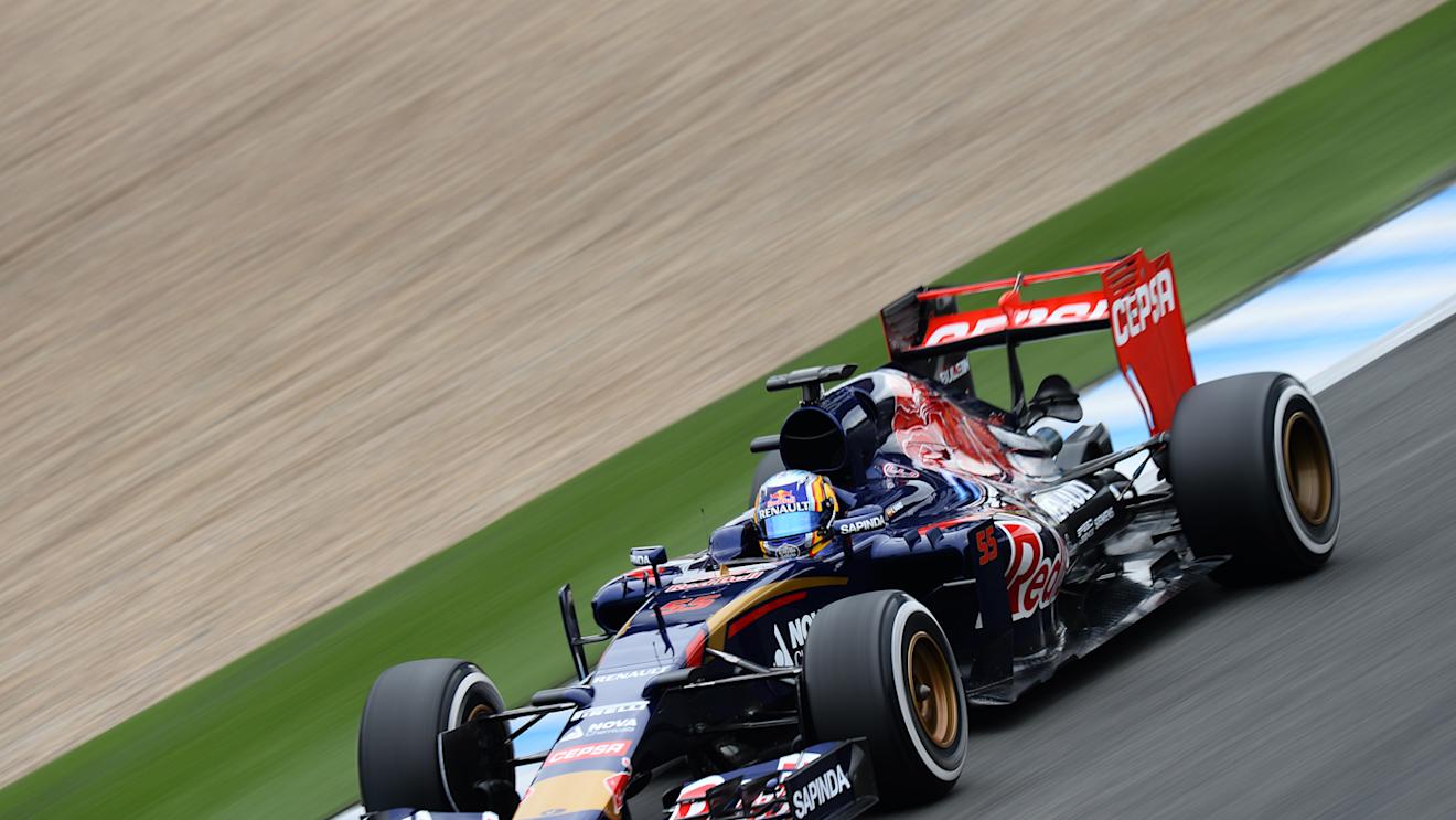 Carlos Sainz jr (ESP) Scuderia Toro Rosso STR10 at Formula One Testing, Day Three, Jerez, Spain, 3  February 2015.