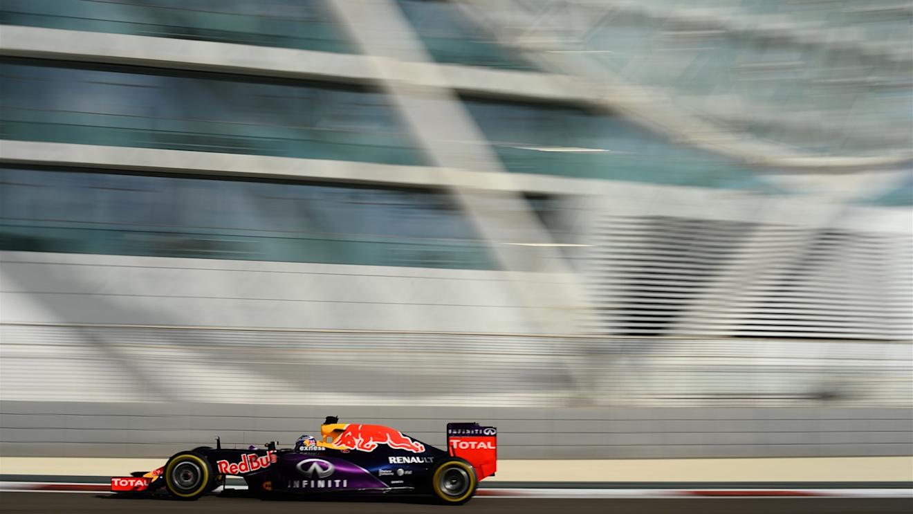 Daniel Ricciardo (AUS) Red Bull Racing RB11 at Formula One World Championship, Rd19, Abu Dhabi Grand Prix, Practice, Yas Marina Circuit, Abu Dhabi, UAE, Friday 27 November 2015. © Sutton Motorsport Images