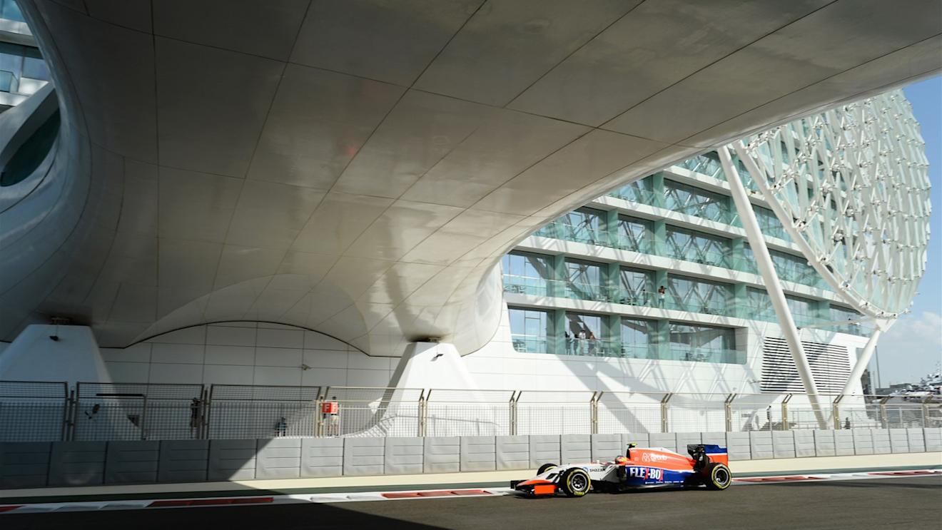 Roberto Merhi (ESP) Marussia at Formula One World Championship, Rd19, Abu Dhabi Grand Prix, Practice, Yas Marina Circuit, Abu Dhabi, UAE, Friday 27 November 2015. © Sutton Motorsport Images