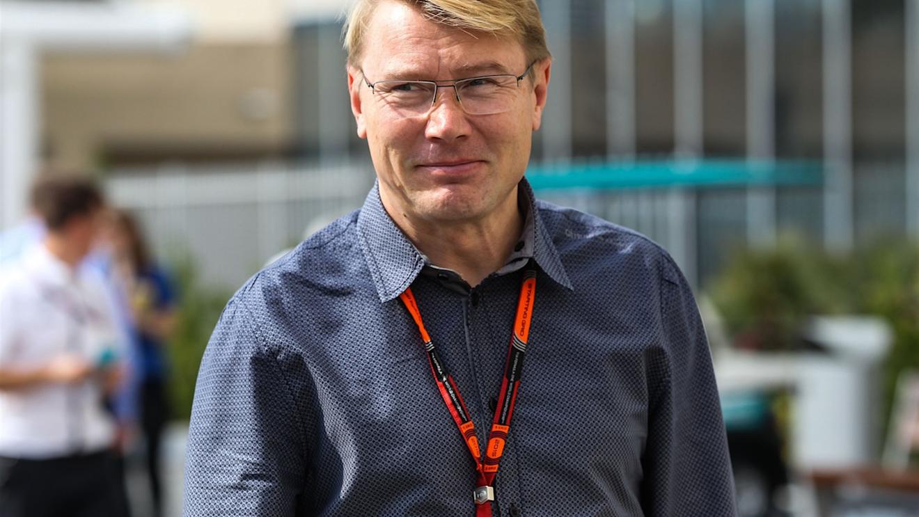 Mika Hakkinen (FIN) at Formula One World Championship, Rd19, Abu Dhabi Grand Prix, Qualifying, Yas Marina Circuit, Abu Dhabi, UAE, Saturday 28 November 2015. © Sutton Motorsport Images