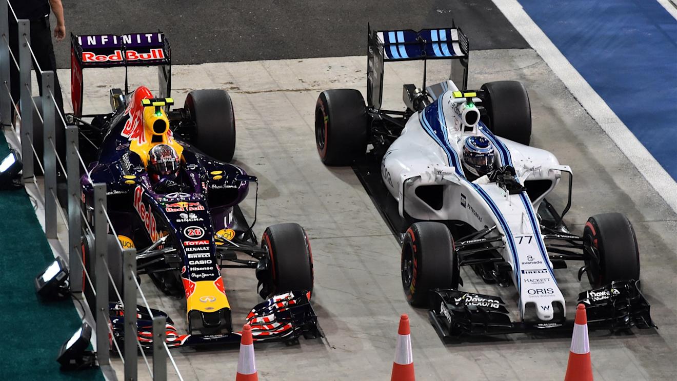 Daniil Kvyat (RUS) Red Bull Racing RB11 and Valtteri Bottas (FIN) Williams FW37 in parc ferme at Formula One World Championship, Rd19, Abu Dhabi Grand Prix, Qualifying, Yas Marina Circuit, Abu Dhabi, UAE, Saturday 28 November 2015. © Sutton Motorsport Images