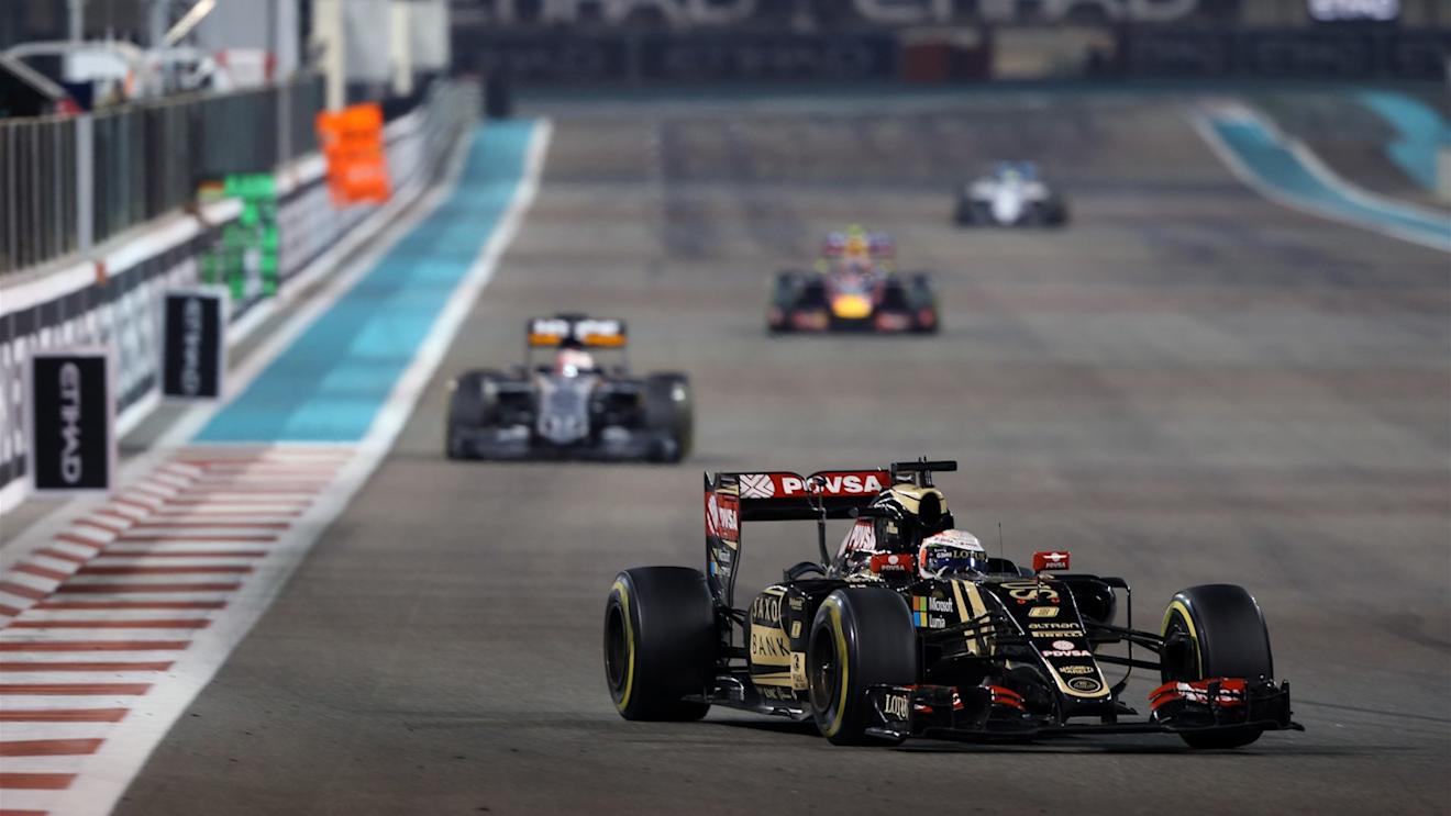 Romain Grosjean (FRA) Lotus E23 Hybrid at Formula One World Championship, Rd19, Abu Dhabi Grand Prix, Race, Yas Marina Circuit, Abu Dhabi, UAE, Sunday 29 November 2015. © Sutton Motorsport Images