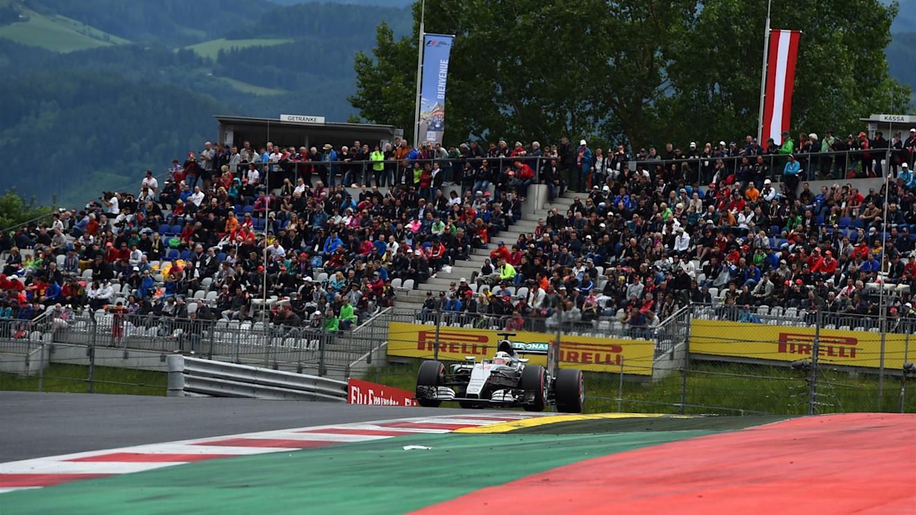 Lewis Hamilton (GBR) Mercedes AMG F1 W06 at Formula One World Championship, Rd8, Austrian Grand Prix, Qualifying, Spielberg, Austria, Saturday 20 June 2015. © Sutton Motorsport Images
