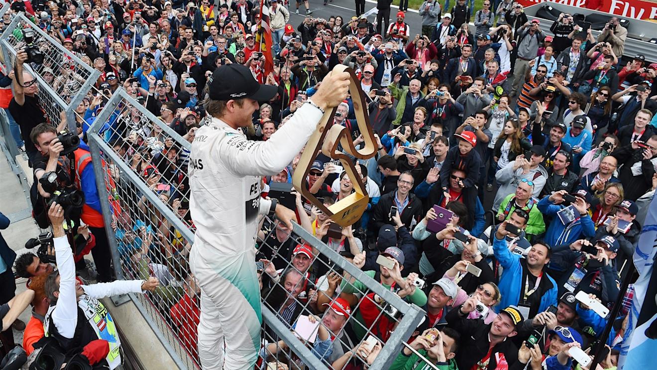 Race winner Nico Rosberg (GER) Mercedes AMG F1 celebrates with the fans at Formula One World Championship, Rd8, Austrian Grand Prix, Race, Spielberg, Austria, Sunday 21 June 2015. © Sutton Motorsport Images